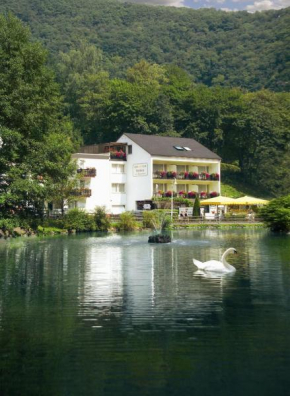Отель Hotel Residenz  Бад-Бертрих